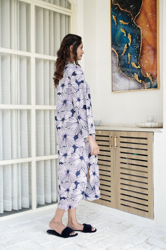 Red Floral Robe: A Burst Of Boldness