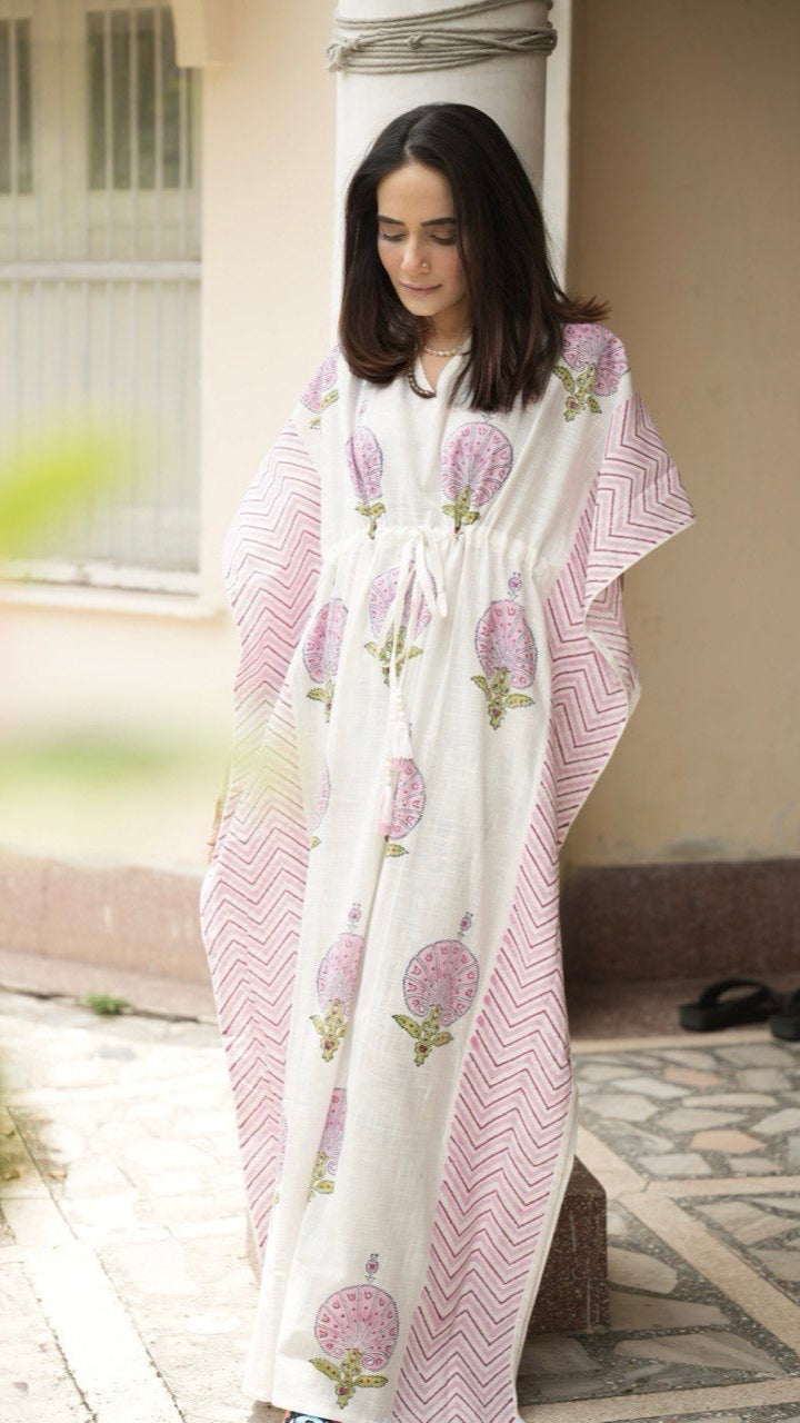 Gulabo Kaftan