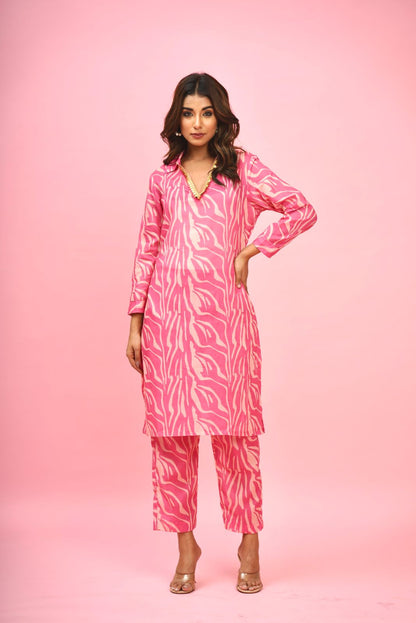 Pink Neck Detailing Cotton Set