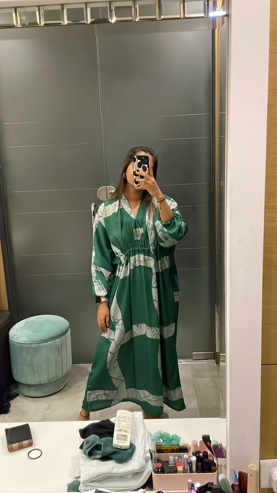 Green abstract dress